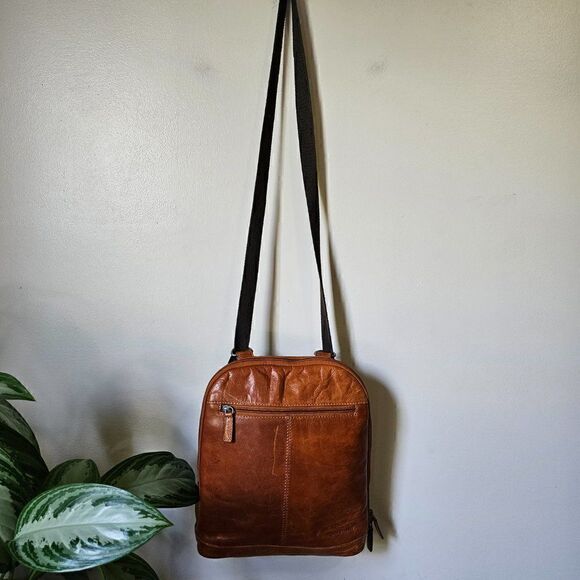 EUC JACK GEORGES VOYAGER GENUINE LEATHER BROWN ADJUSTABLE BACKPACK CROSSBODY main image 11